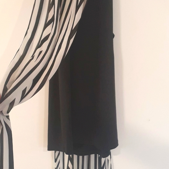 Rose Burg Size 14 striped dress - Picture 3 of 6